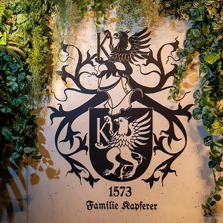 アパートホテル Lifesteil 4*