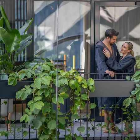 Apart-hotel Lifesteil 4*